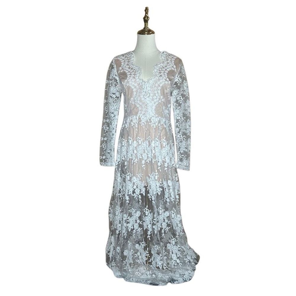 Entry White Floral Lace Long Sleeve Maxi Dress Size M See Through Lined V-neck